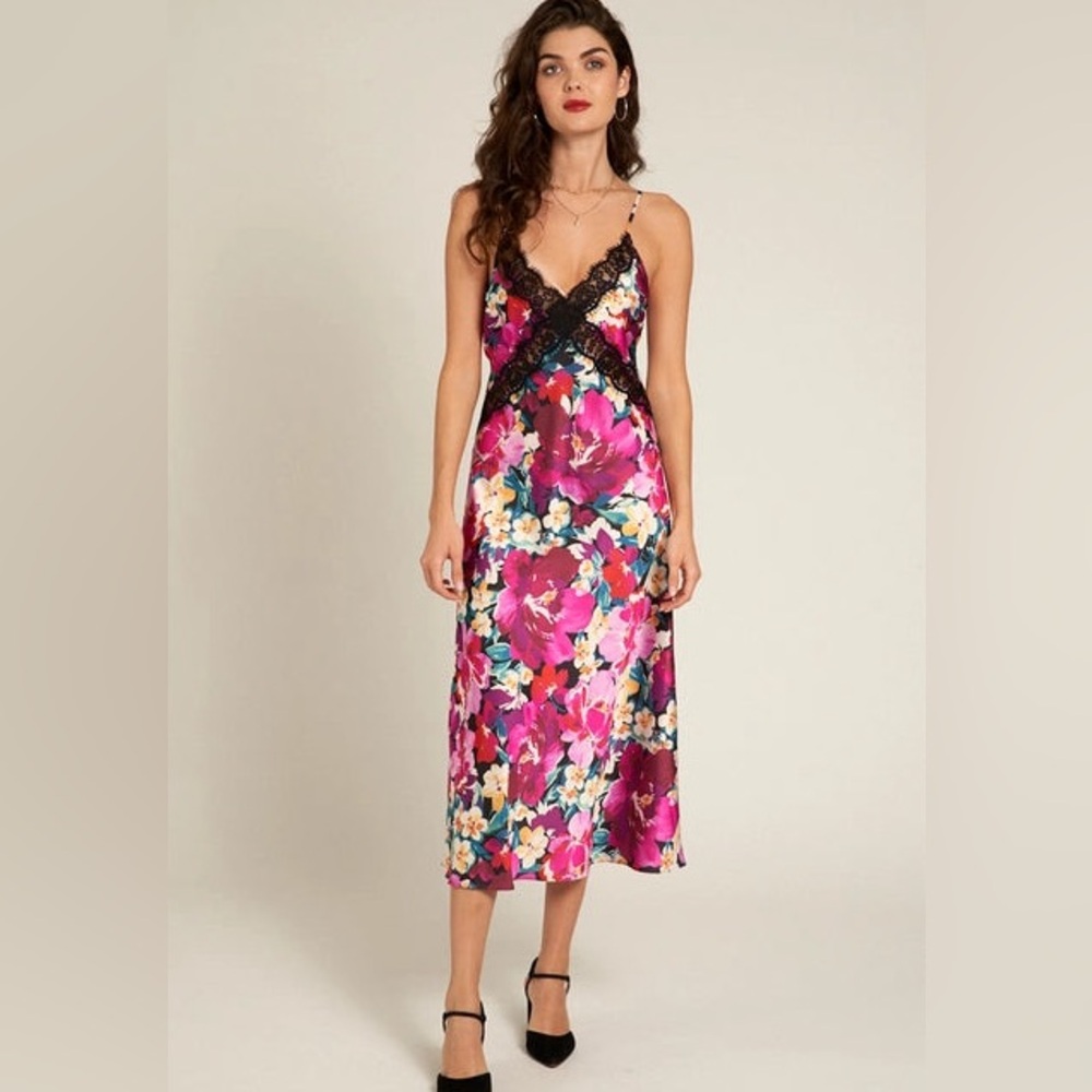 Sleeveless Floral Satin Midi Dress with Lace Trim